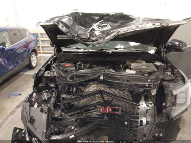 2021 GMC YUKON 1GKS2DKL1MR359283 Photo 9