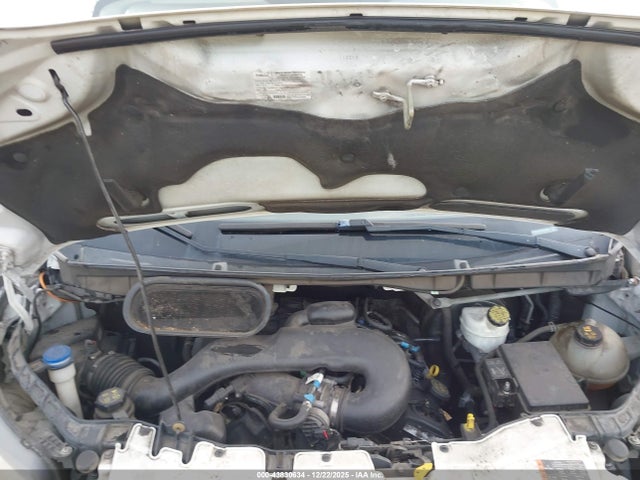 1FTNE2CM8FKB05528 Ford Transit-150
