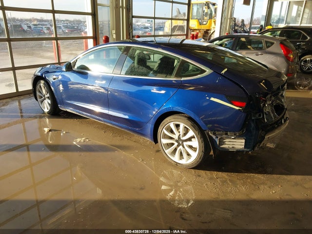 2020 TESLA MODEL 3 5YJ3E1EAXLF661059 Photo 2