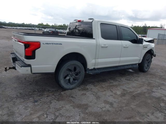 2022 FORD F-150 LIGHTNING 1FT6W1EV2NWG03216 Photo 3