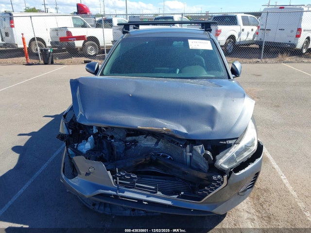 KMHH55LC3JU041882 Hyundai Elantra Gt Sport