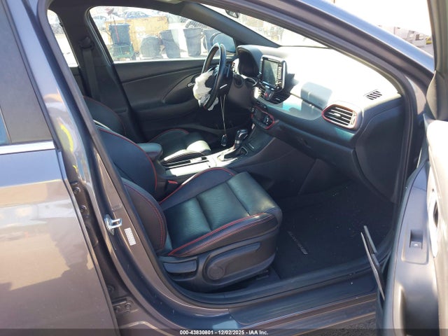 KMHH55LC3JU041882 Hyundai Elantra Gt Sport