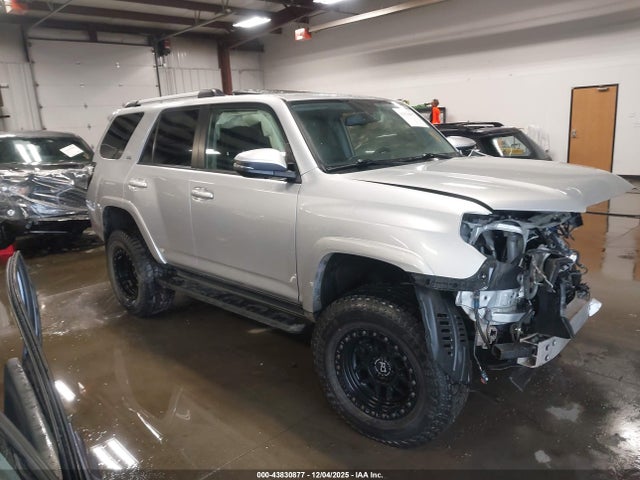 JTEBU5JRXK5707826 Toyota 4RUNNER SR5