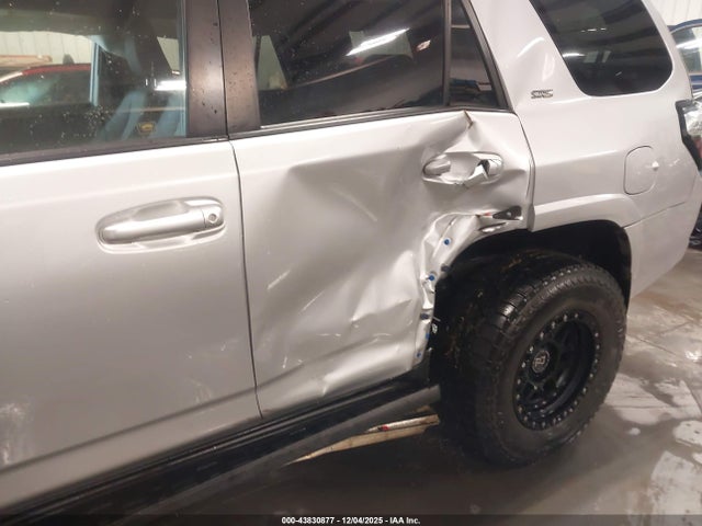 JTEBU5JRXK5707826 Toyota 4RUNNER SR5
