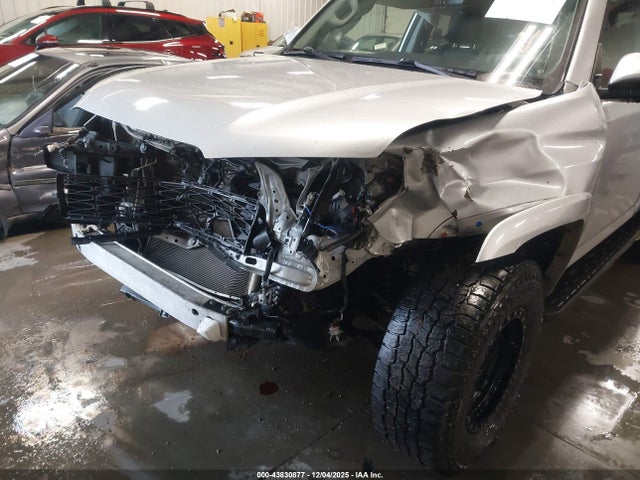 JTEBU5JRXK5707826 Toyota 4RUNNER SR5