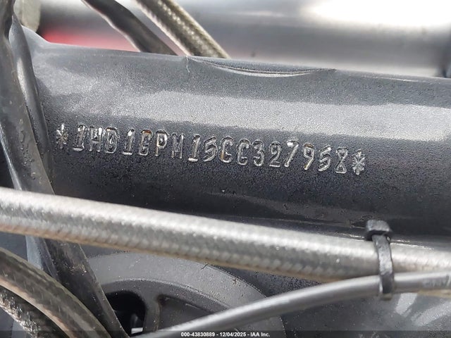 2012 HARLEY-DAVIDSON FXDWG 1HD1GPM15CC327958 Photo 9