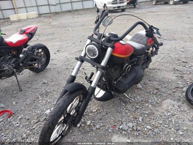 2012 HARLEY-DAVIDSON FXDWG 1HD1GPM15CC327958 Photo 1