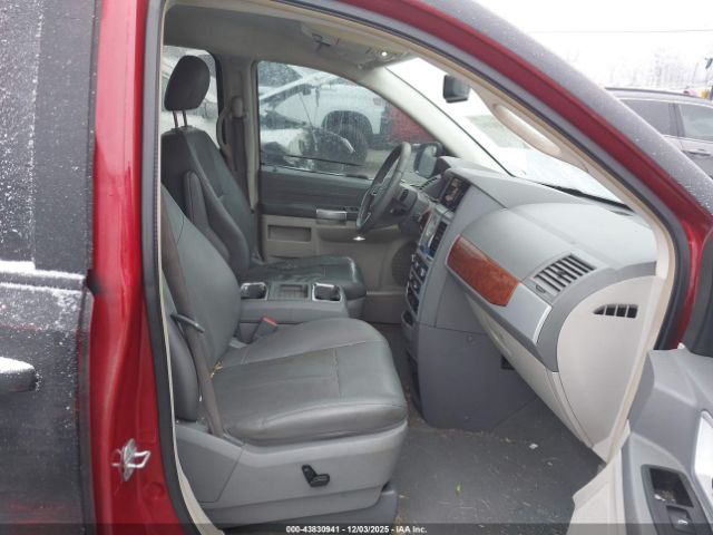 2008 CHRYSLER TOWN & COUNTRY 2A8HR54P38R709822 Photo 4