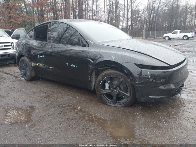 2026 TESLA MODEL Y 7SAYGDED3TA459188 Photo 0