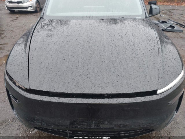 2026 TESLA MODEL Y 7SAYGDED3TA459188 Photo 9