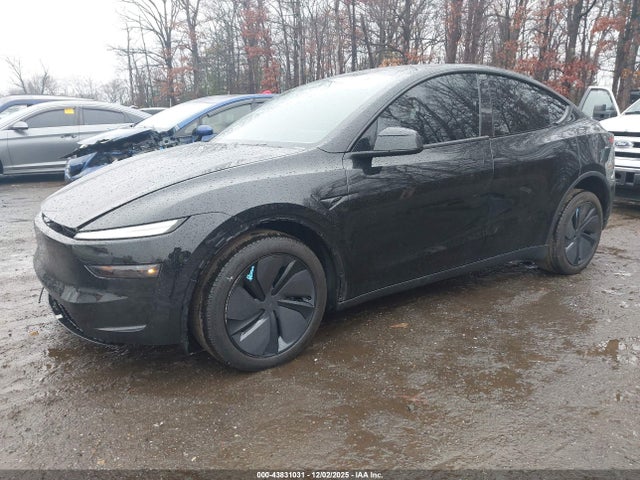 2026 TESLA MODEL Y 7SAYGDED3TA459188 Photo 1