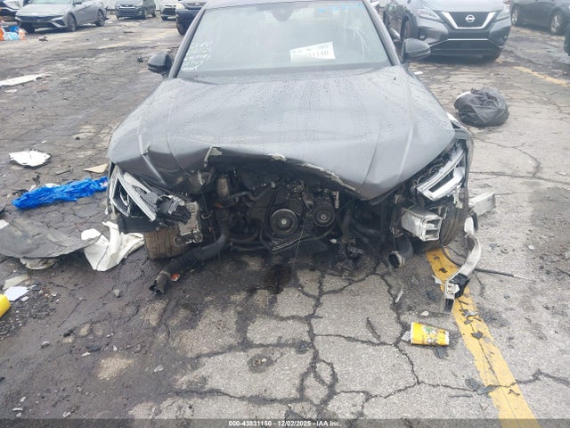 2019 Audi A4 45 Premium მანქანა იყიდება აუქციონზე, vin: WAUENAF49KA015369, აუქციონის ნომერი: 43831150