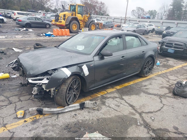 2019 AUDI A4 WAUENAF49KA015369 Photo 1