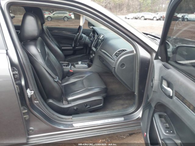 2018 CHRYSLER 300 2C3CCAKG1JH177579 Photo 4