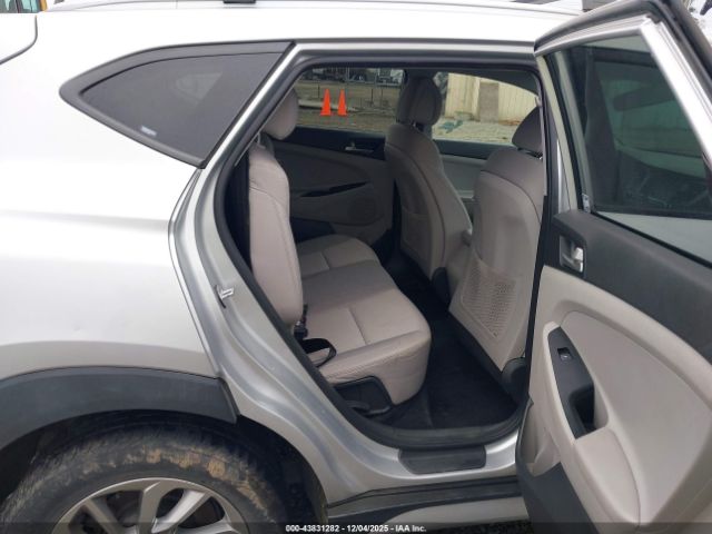 2018 HYUNDAI TUCSON KM8J3CA48JU766885 Photo 7
