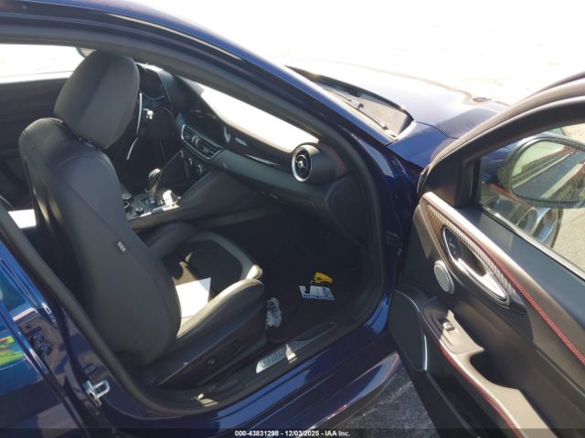 2017 ALFA ROMEO GIULIA ZARFAEAV8H7545385 Photo 4