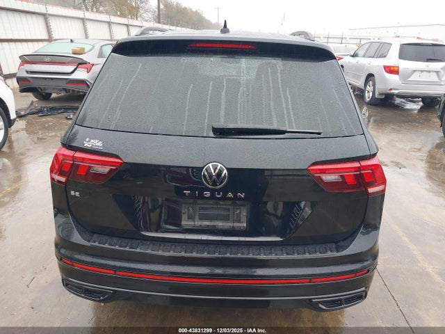 Продажа на аукционе авто 2022 Volkswagen Tiguan 2.0t Se R-line Black, vin: 3VVCB7AX6NM133766, номер лота: 43831299