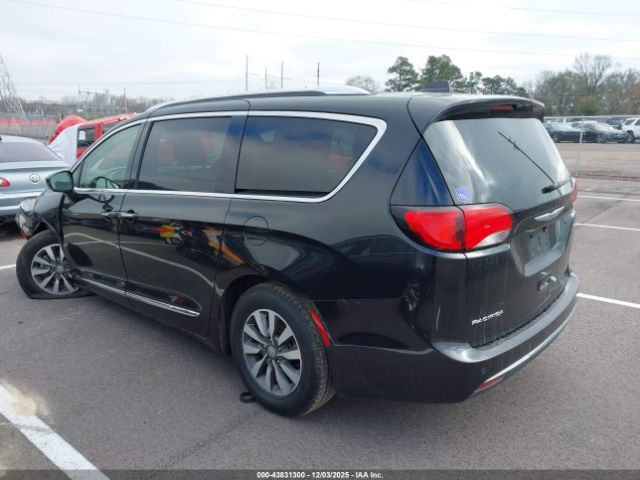 2020 CHRYSLER PACIFICA 2C4RC1EG0LR203488 Photo 2
