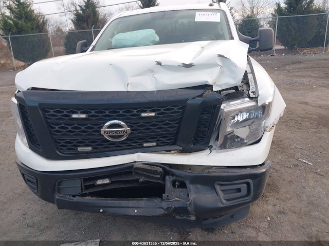 2019 NISSAN TITAN XD 1N6BA1F33KN511265 Photo 5