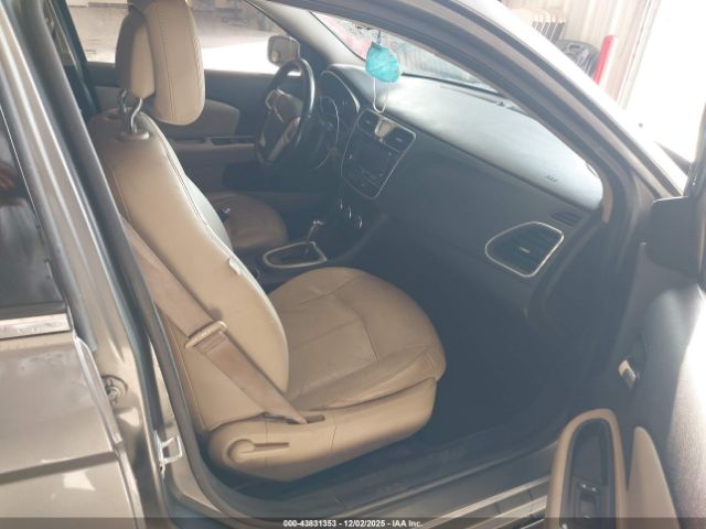 2012 CHRYSLER 200 1C3CCBCG0CN244574 Photo 4