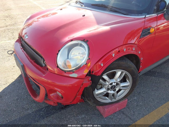 2012 MINI COOPER WMWSU3C57CT540922 Photo 5