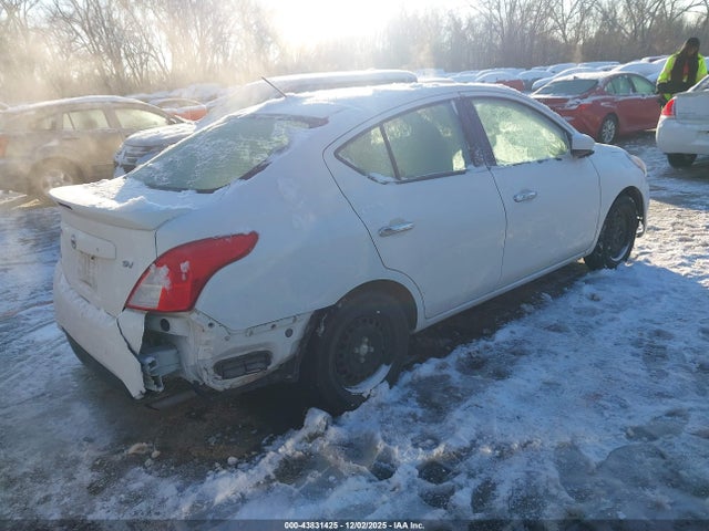 2019 NISSAN VERSA 3N1CN7AP0KL848973 Photo 3
