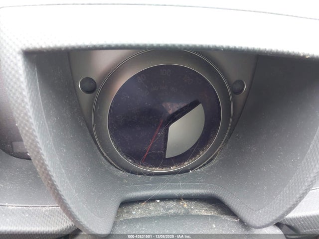 2011 SCION XD JTKKU4B48B1011676 Photo 6