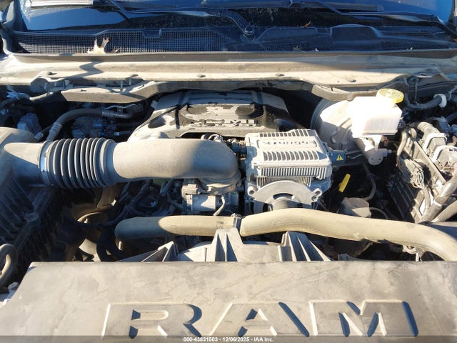 1C6RREJT6RN183768 RAM 1500 Laramie 4x2 5&#039;7 Box