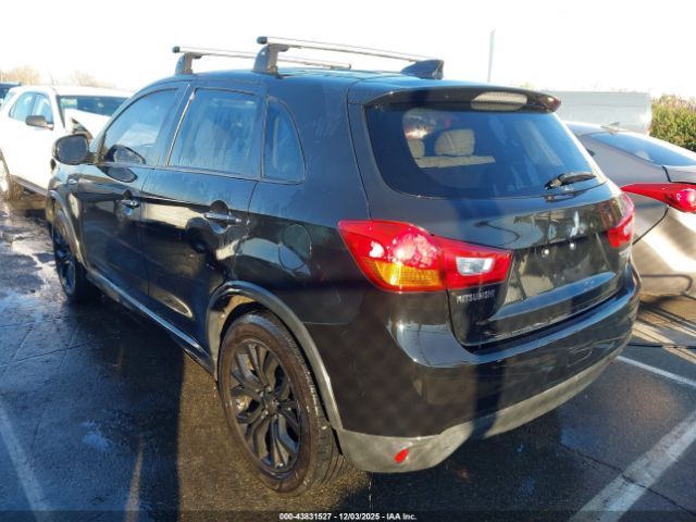 2017 MITSUBISHI OUTLANDER SPORT JA4AR3AU5HZ020551 Photo 2