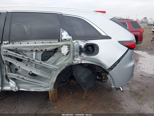 2024 Mazda Cx-90 3.3 Turbo Premium Plus მანქანა იყიდება აუქციონზე, vin: JM3KKEHD9R1143275, აუქციონის ნომერი: 43831547