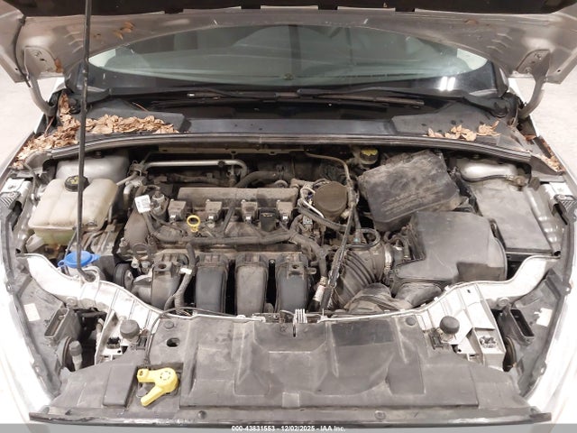 Ford FOCUS SE 2015 1FADP3F23FL275186 Image 10
