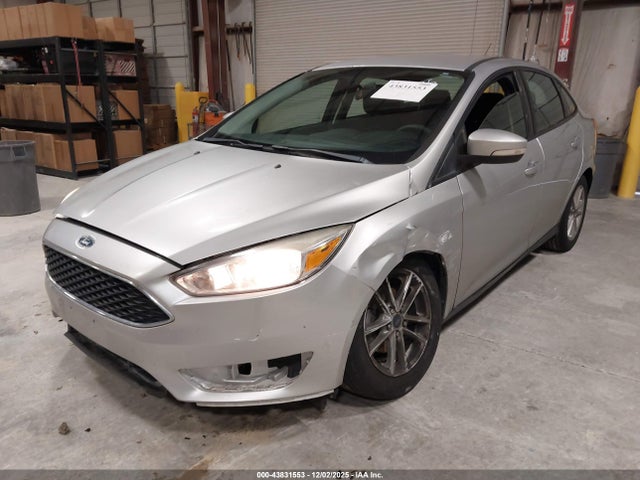 Ford FOCUS SE 2015 1FADP3F23FL275186 Image 6