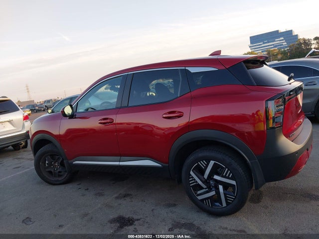 3N8AP6CA9SL393692 Nissan Kicks Sv Fwd