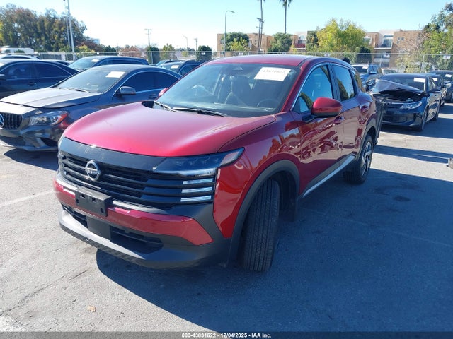 3N8AP6CA9SL393692 Nissan Kicks Sv Fwd