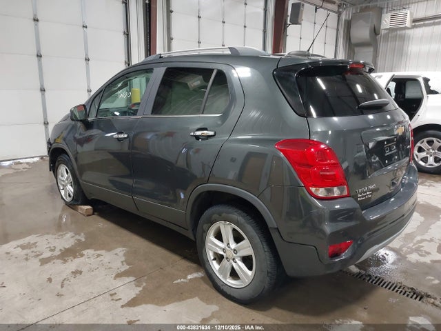 3GNCJPSB3HL160462 Chevrolet Trax Lt