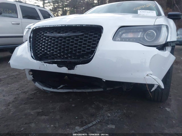 2022 CHRYSLER 300 2C3CCARG1NH134582 Photo 5