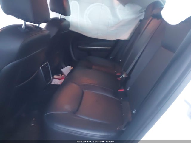 2022 CHRYSLER 300 2C3CCARG1NH134582 Photo 7