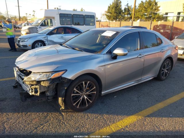 2020 TOYOTA CAMRY 4T1G11AK8LU947720 Photo 1