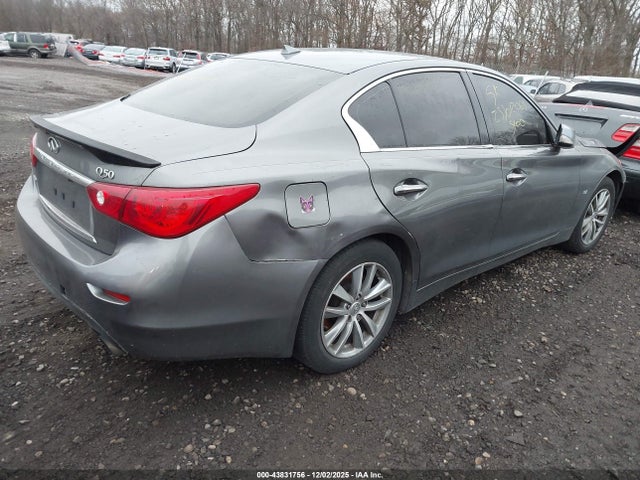 43831756 :رقم المزاد ، JN1BV7AR0FM401309 vin ، 2015 Infiniti Q50 Premium مزاد بيع