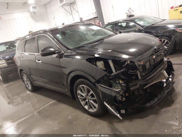 KM8SMDHF3HU255920 Hyundai Santa Fe Se