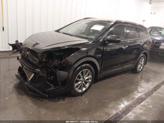 KM8SMDHF3HU255920 Hyundai Santa Fe Se