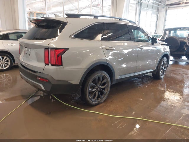 2022 KIA SORENTO 5XYRKDLF7NG102311 Photo 3