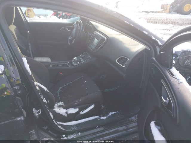 Chrysler 200 2015 1C3CCCAB8FN715551 Image 5