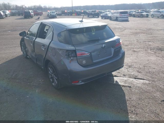 2013 LEXUS CT 200H JTHKD5BH7D2126197 Photo 2