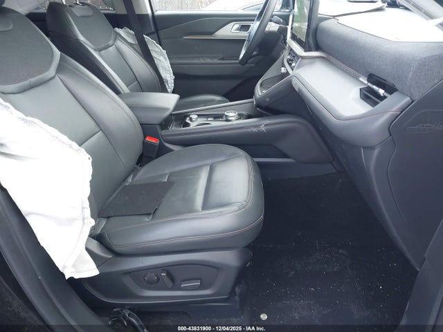 2025 FORD EXPLORER 1FMUK8DH6SGA07003 Photo 4