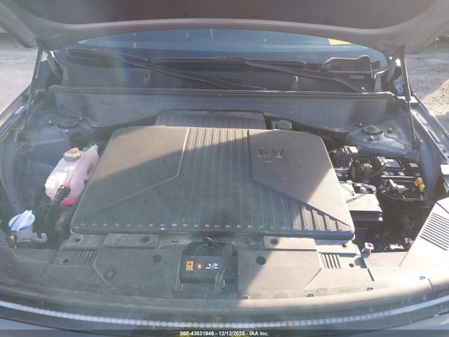 2024 HYUNDAI KONA ELECTRIC KM8HC3A66RU008605 Photo 9