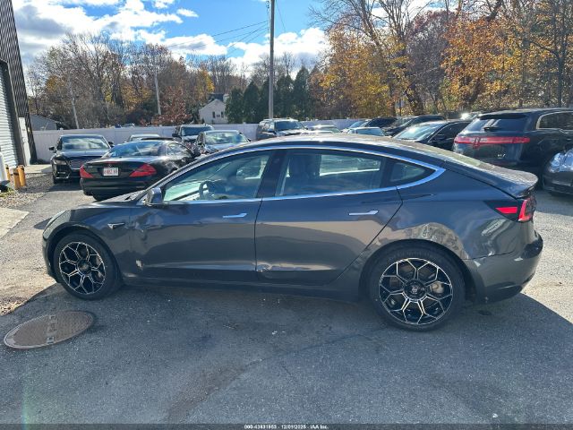 2018 TESLA MODEL 3 5YJ3E1EB1JF119497 Photo 5
