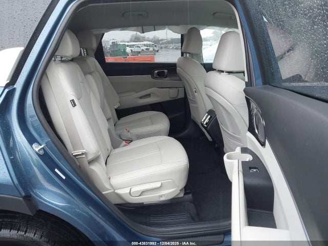 KNDRHDJG3S5410641 KIA Sorento Hybrid Ex