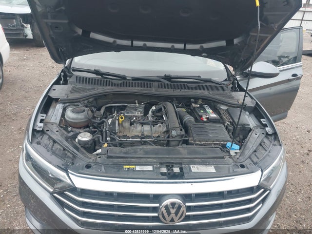 3VWE57BUXKM188863 Volkswagen Jetta 1.4t Sel