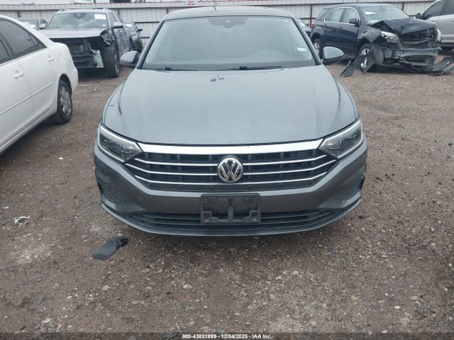 3VWE57BUXKM188863 Volkswagen Jetta 1.4t Sel
